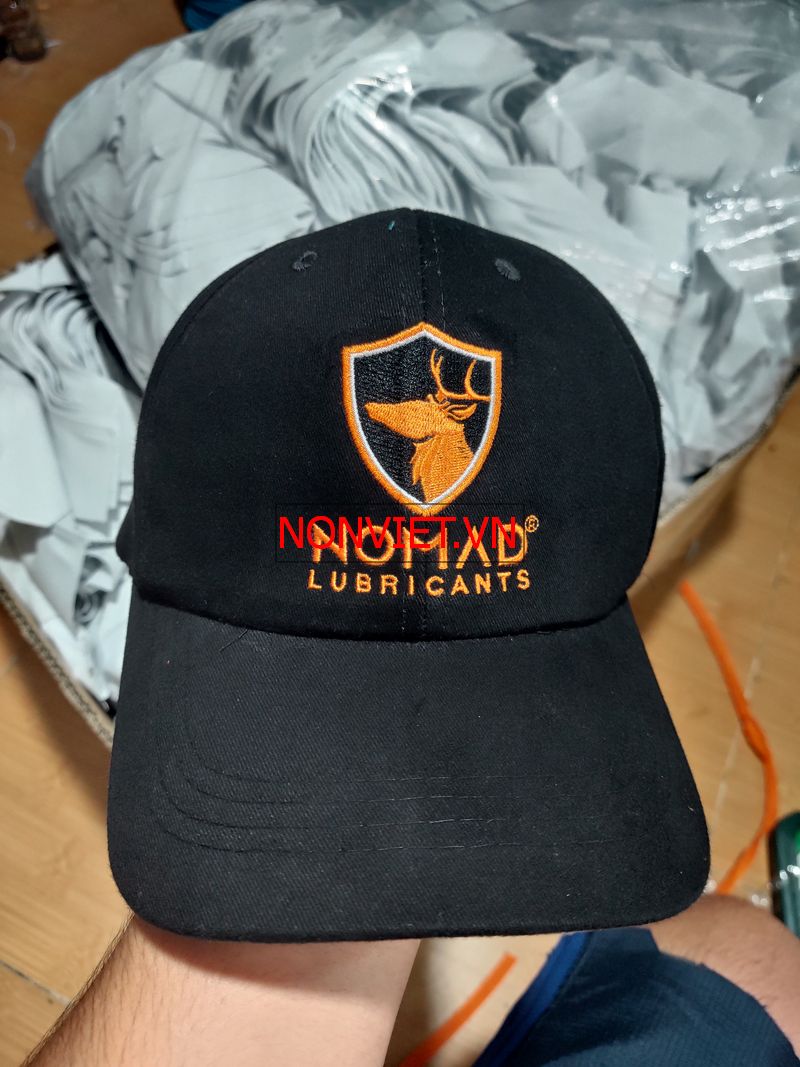 Nón đồng phục quà tặng hãng nhớt Nomad